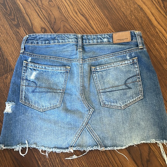 American Eagle Skirt - Picture 2 of 4